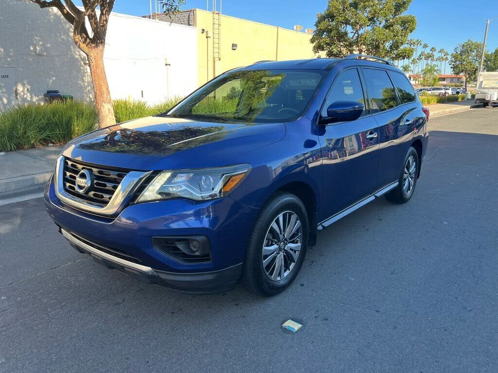 2018 NISSAN Pathfinder