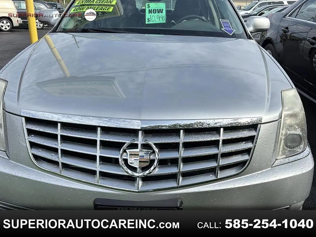 2011 CADILLAC DTS
