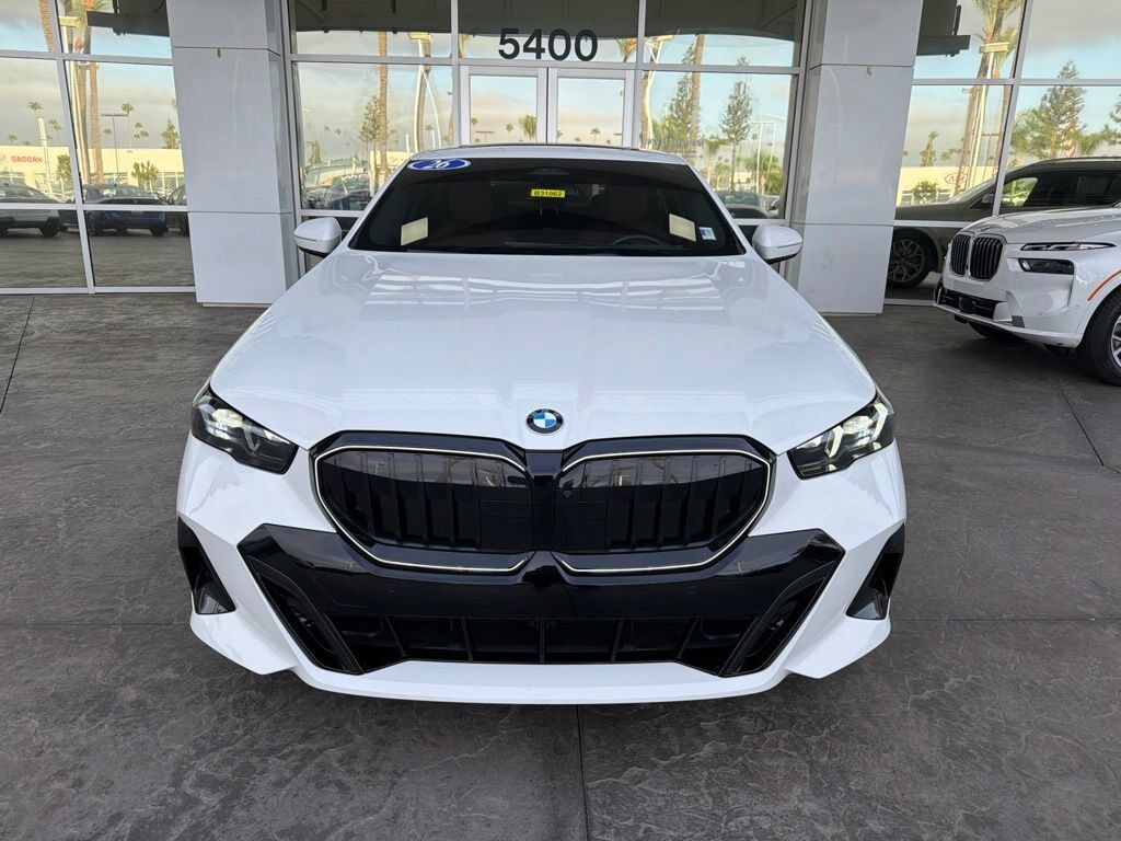 2026 BMW 530i