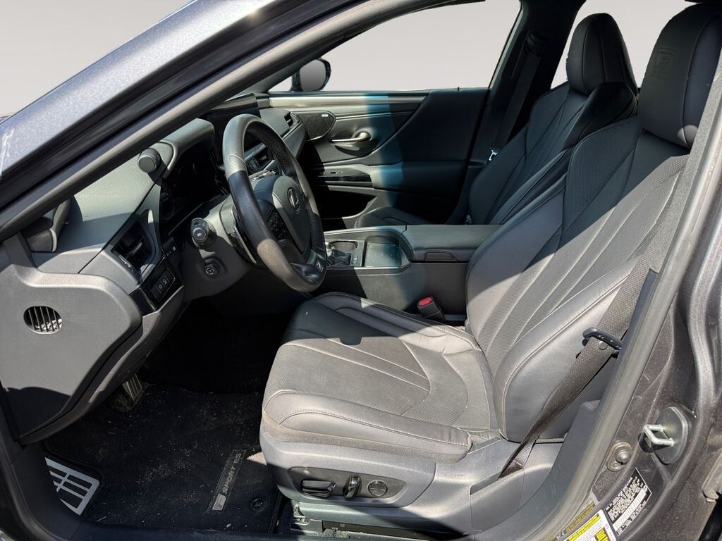 2024 Lexus ES