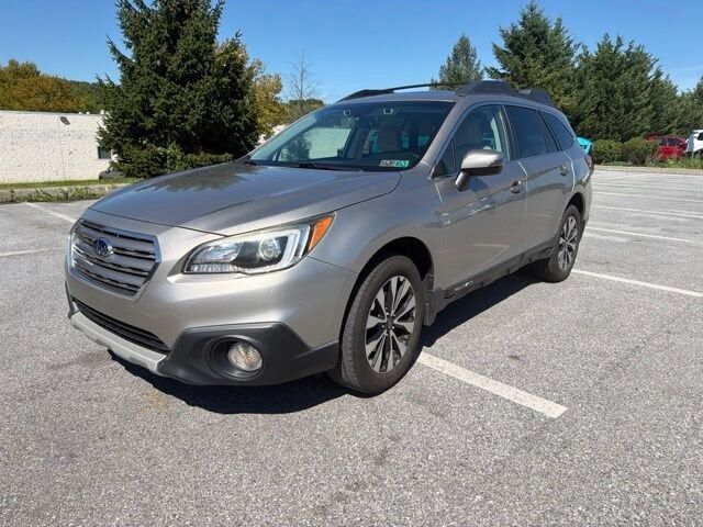 2016 SUBARU Outback