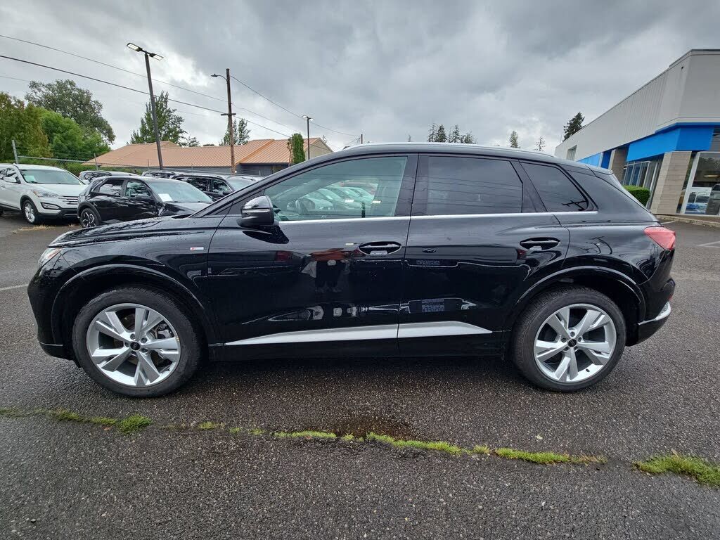 2023 Audi Q4
