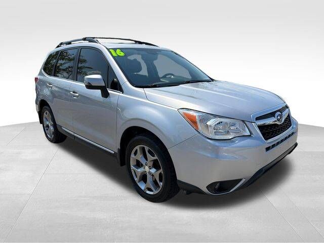 2016 SUBARU Forester