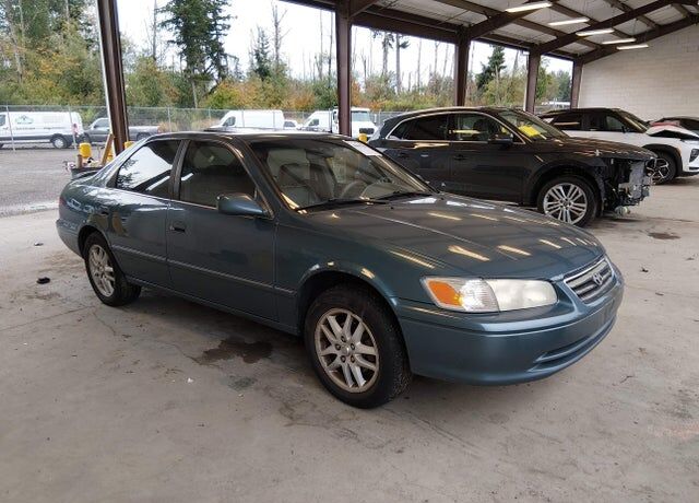 2001 TOYOTA Camry