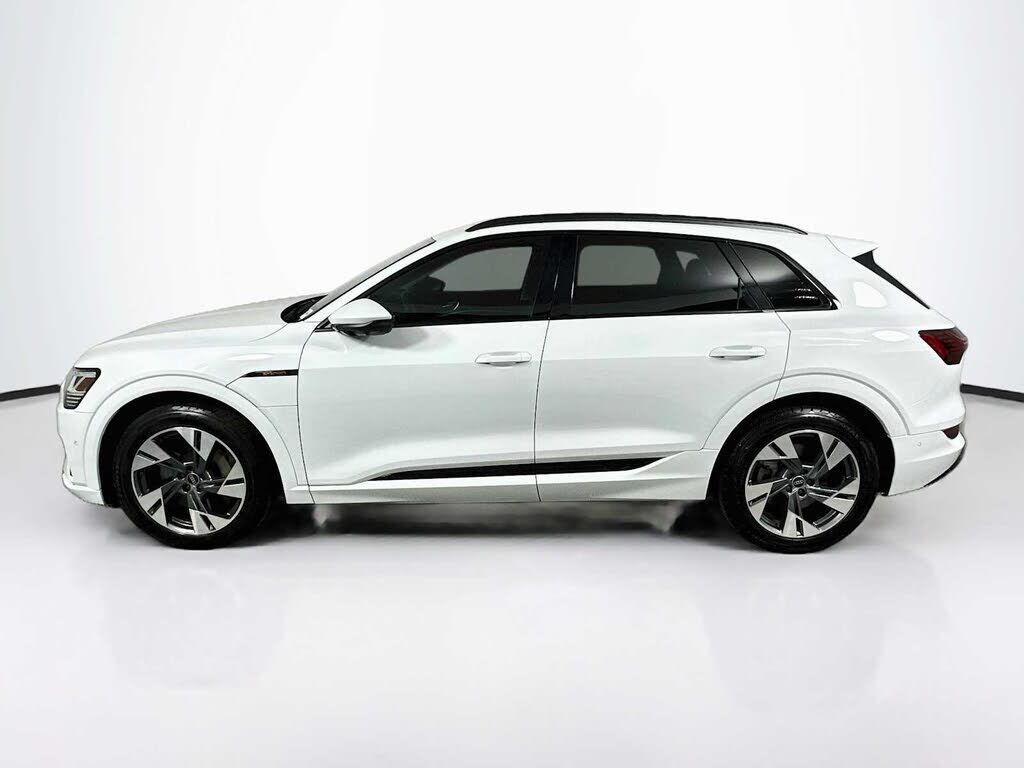 2023 Audi e-tron