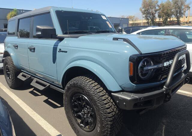 2023 FORD Bronco