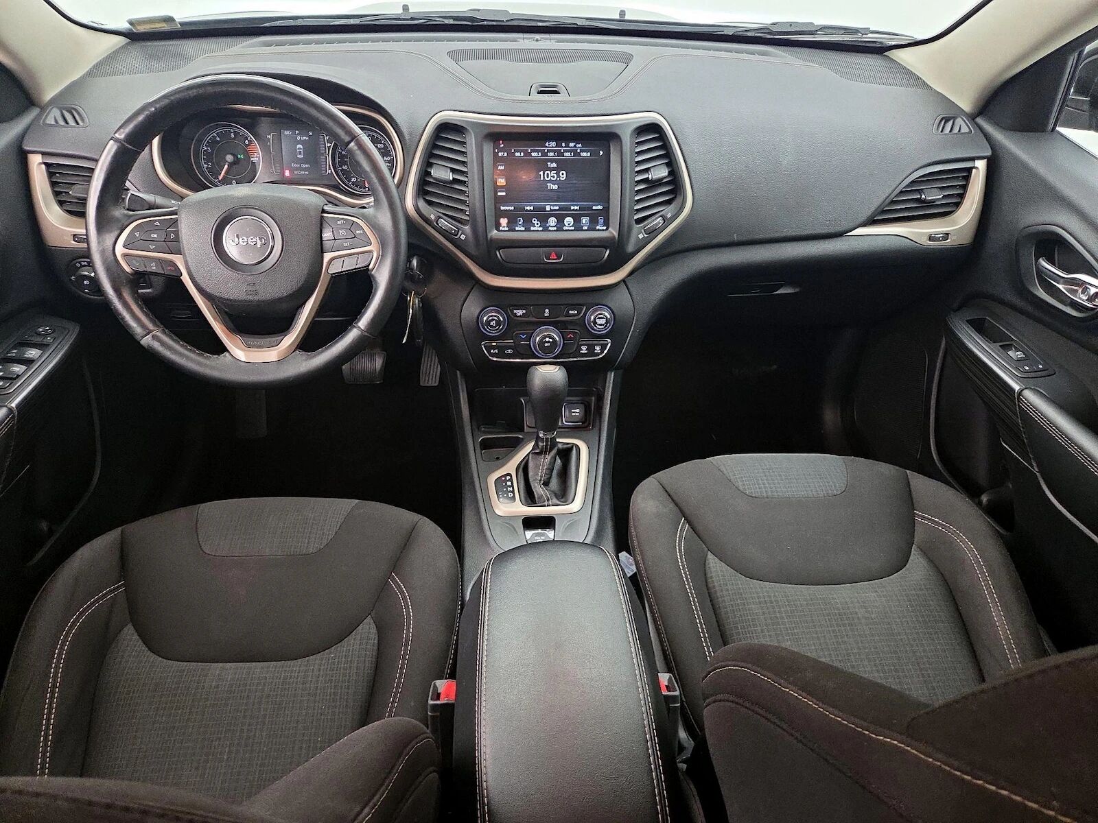 2017 JEEP Cherokee