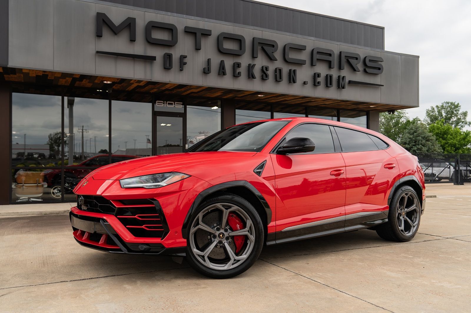 2019 LAMBORGHINI URUS