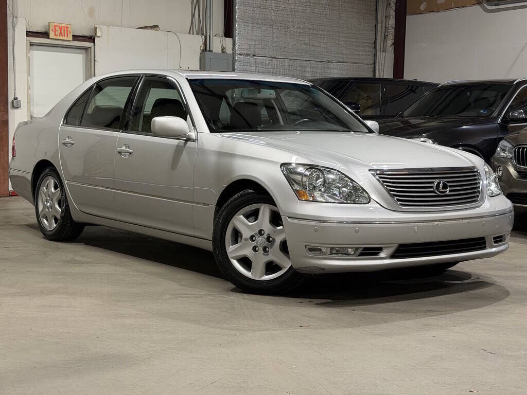 2004 LEXUS LS