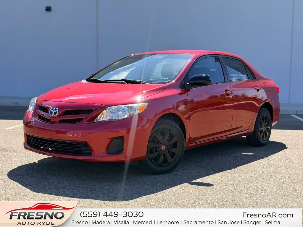 2011 TOYOTA Corolla