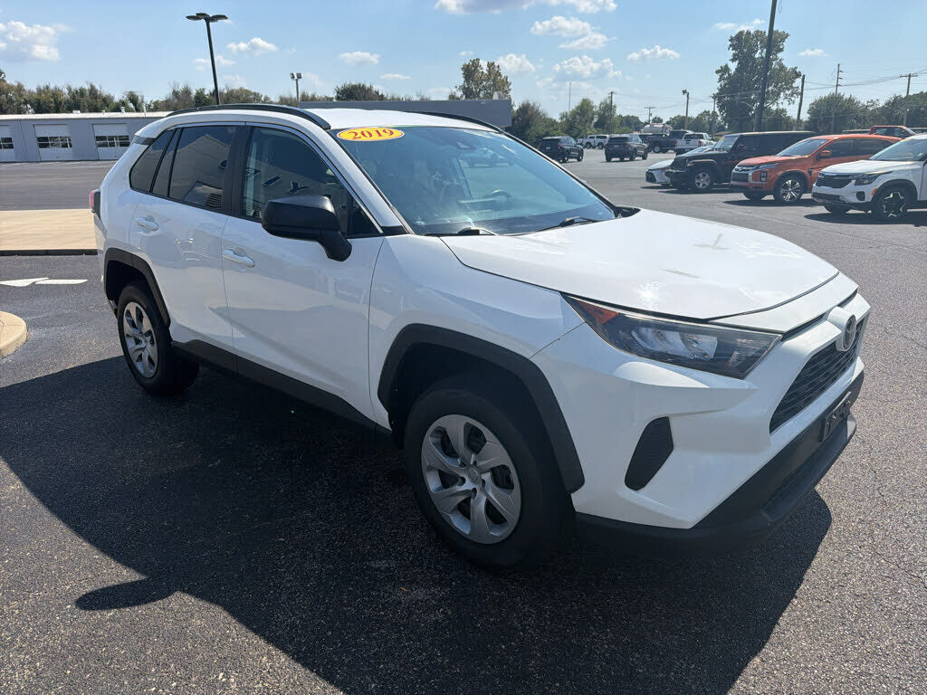 2019 TOYOTA RAV4