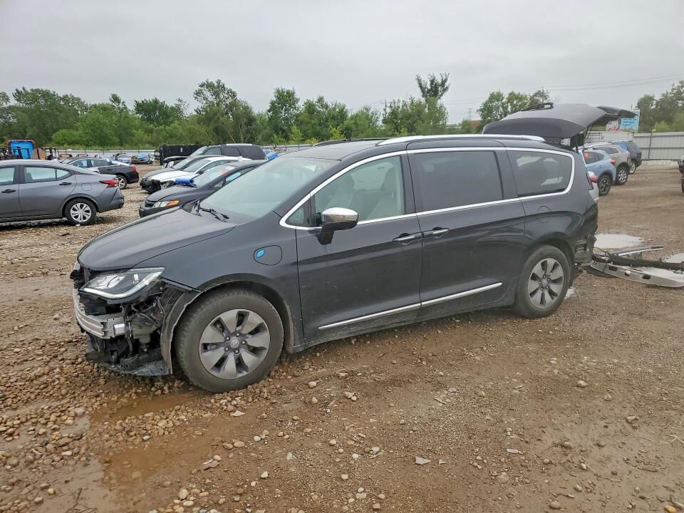 2018 CHRYSLER Pacifica