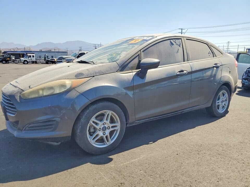 2017 FORD Fiesta