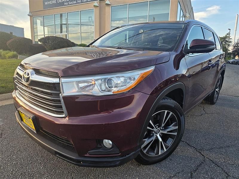 2016 TOYOTA Highlander
