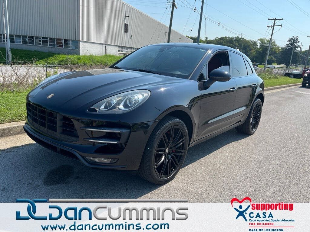 2015 PORSCHE Macan