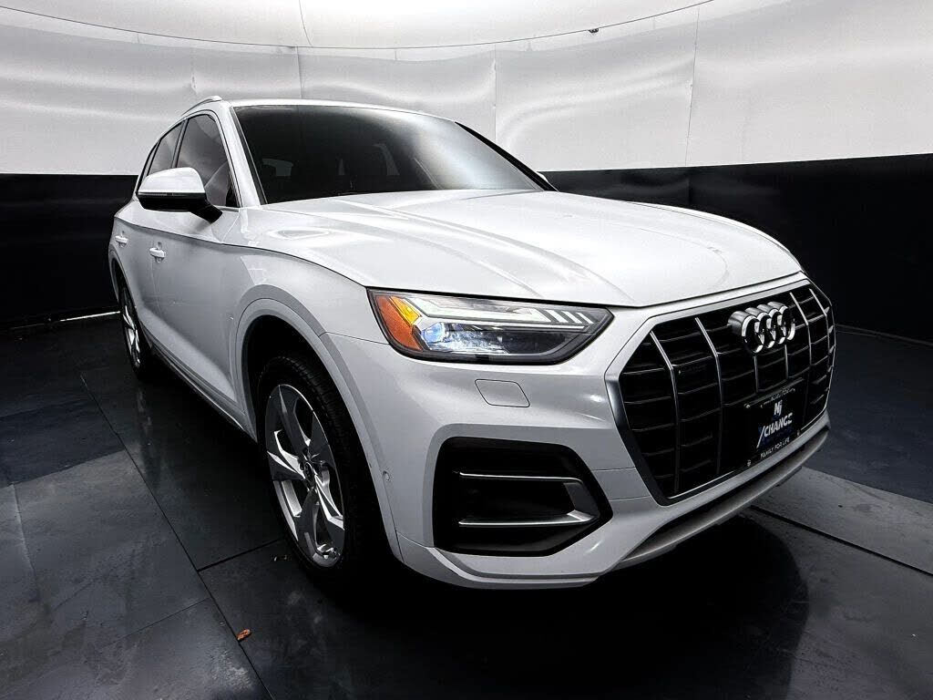 2021 AUDI Q5