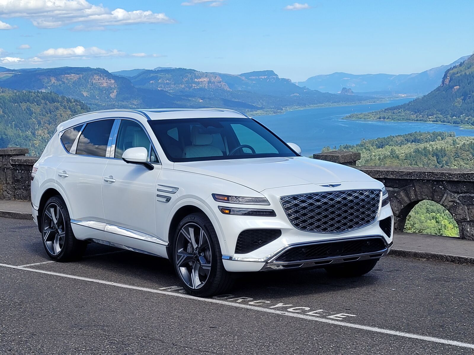2025 GENESIS GV80