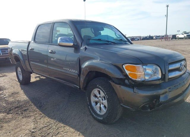 2004 TOYOTA Tundra