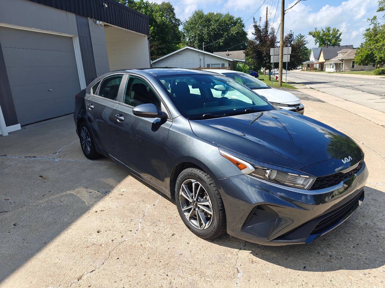 2023 KIA Forte