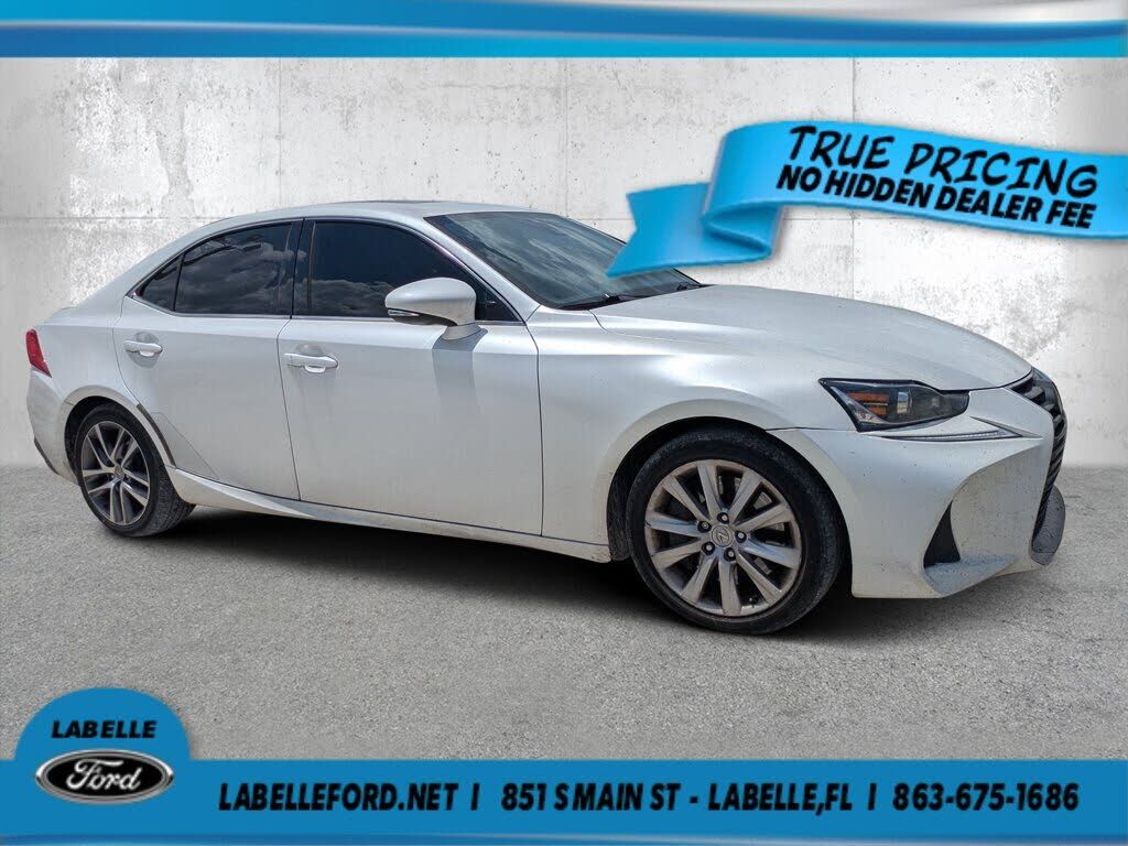2018 LEXUS IS