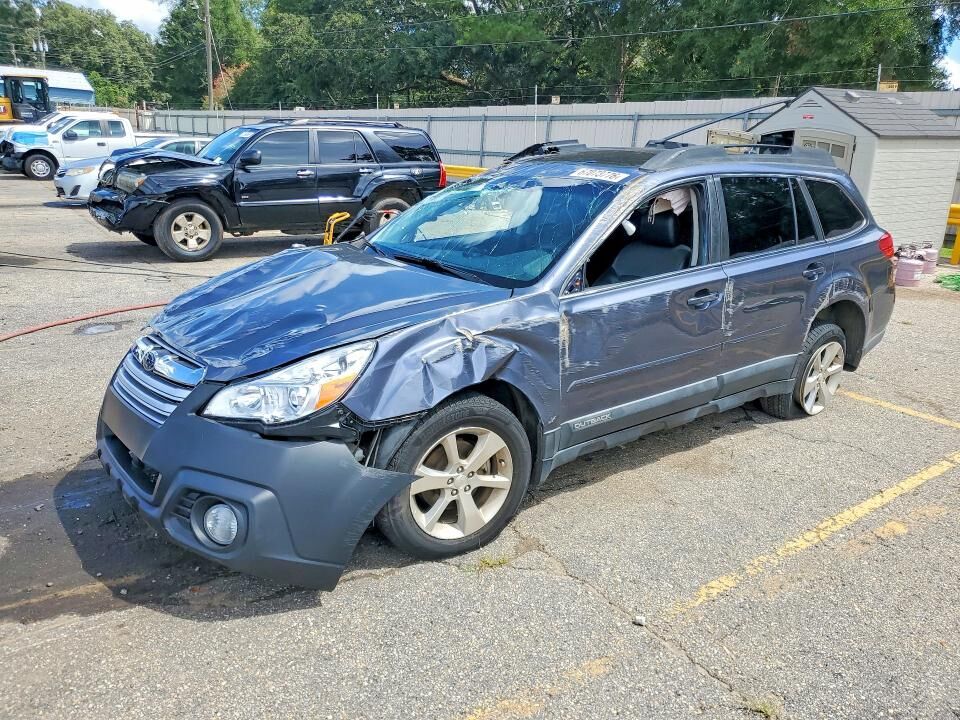 2014 SUBARU Outback