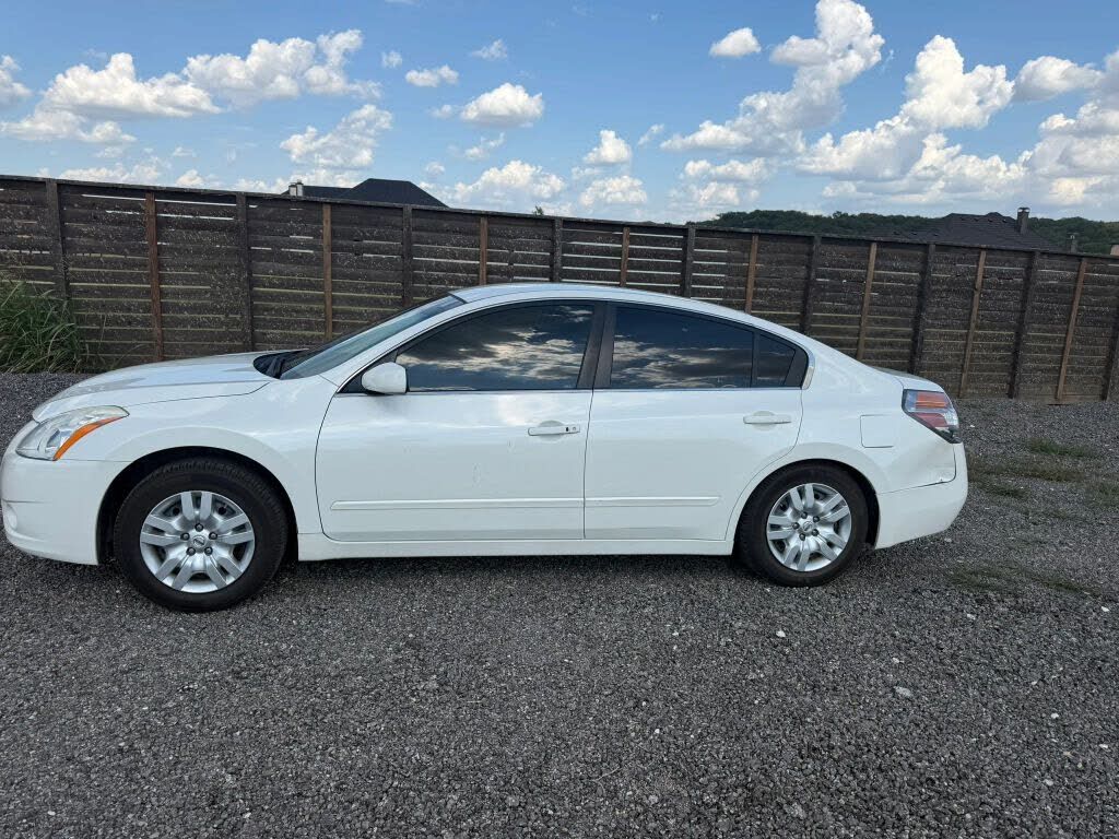 2012 NISSAN Altima