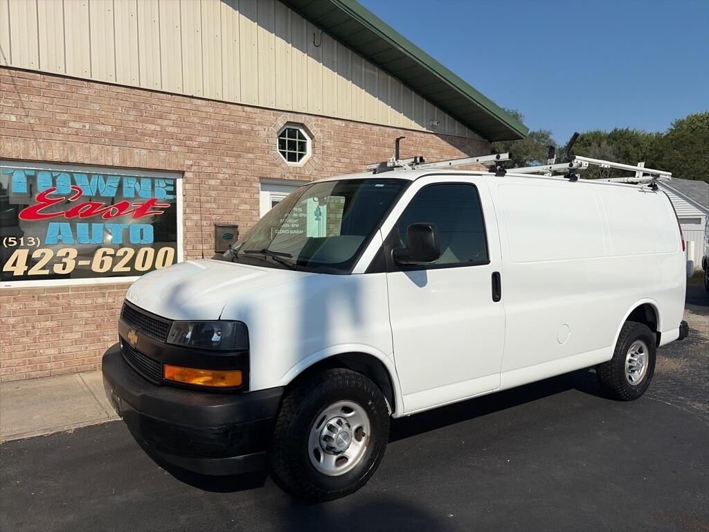 2020 CHEVROLET Express