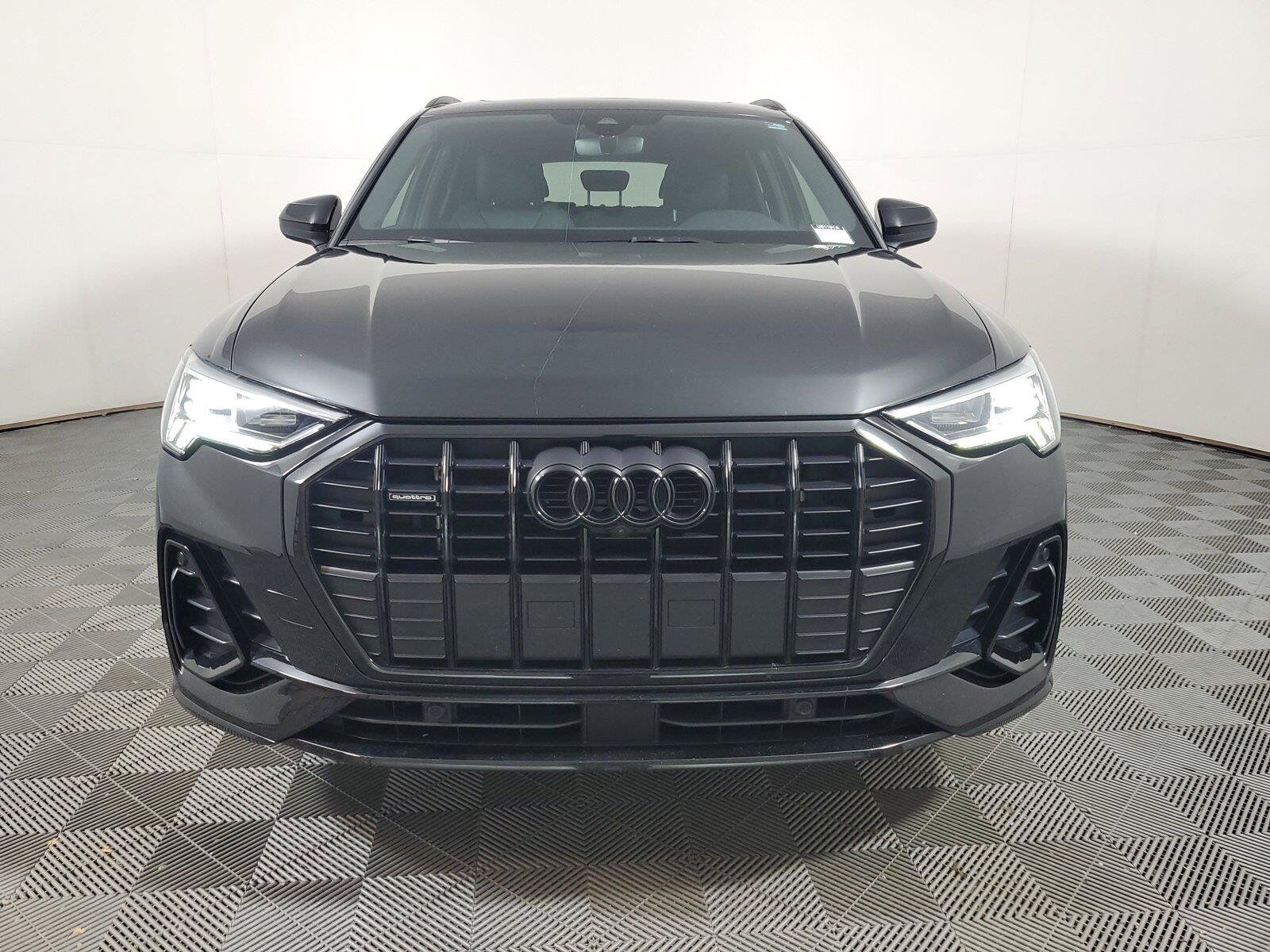 2022 Audi Q3