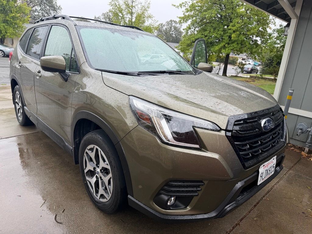 2024 SUBARU Forester