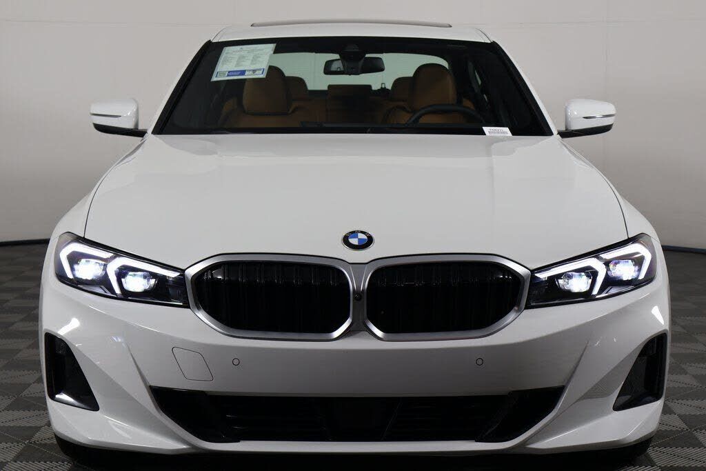 2021 BMW 330i