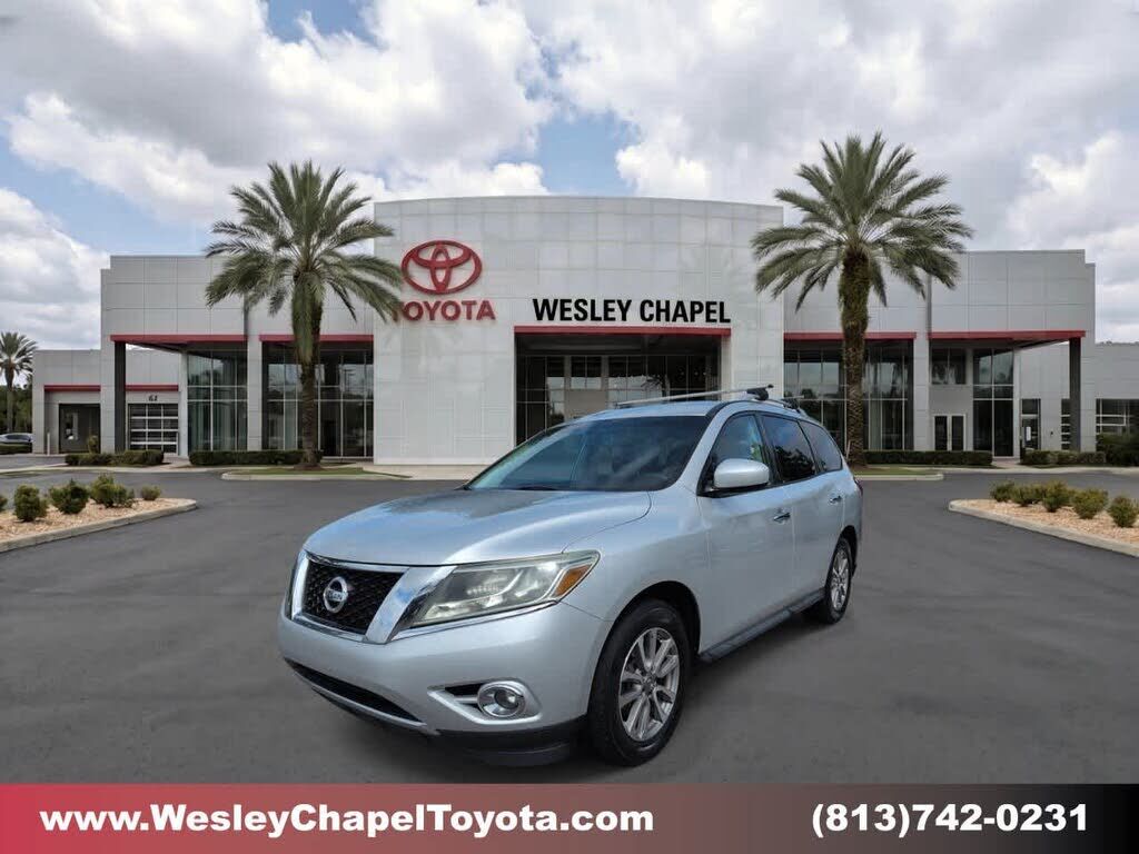 2016 NISSAN Pathfinder