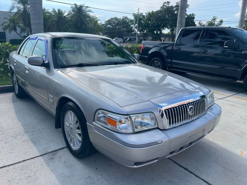 2010 MERCURY Grand Marquis