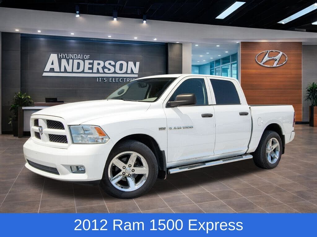 2012 DODGE Ram
