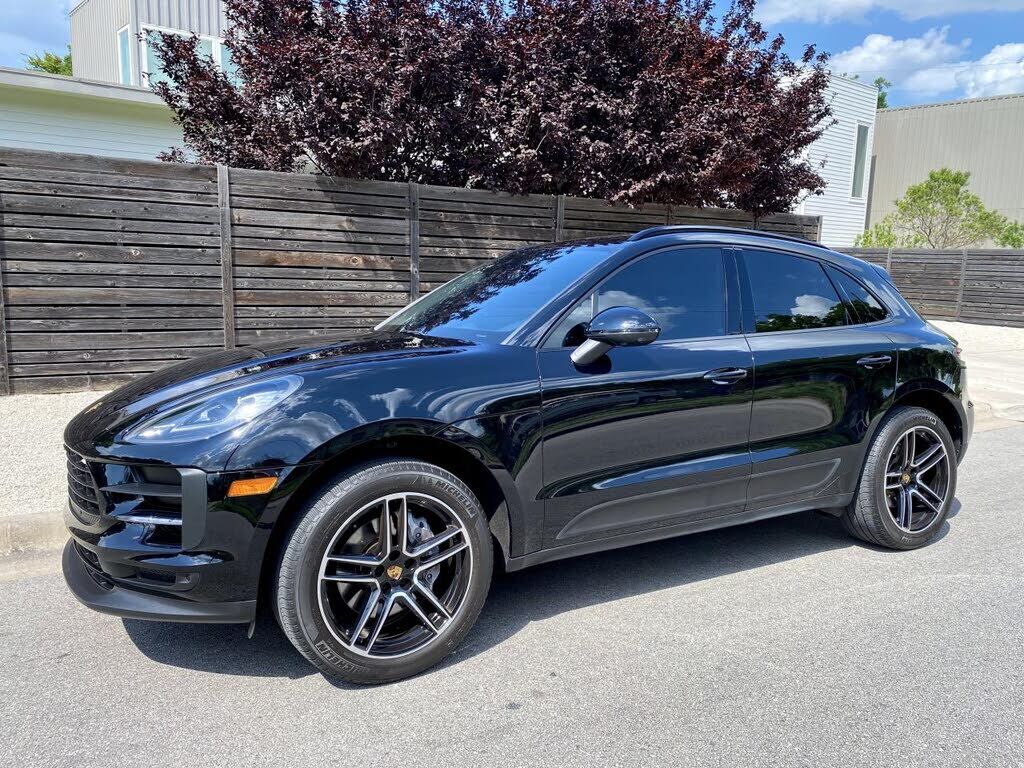 2021 PORSCHE Macan