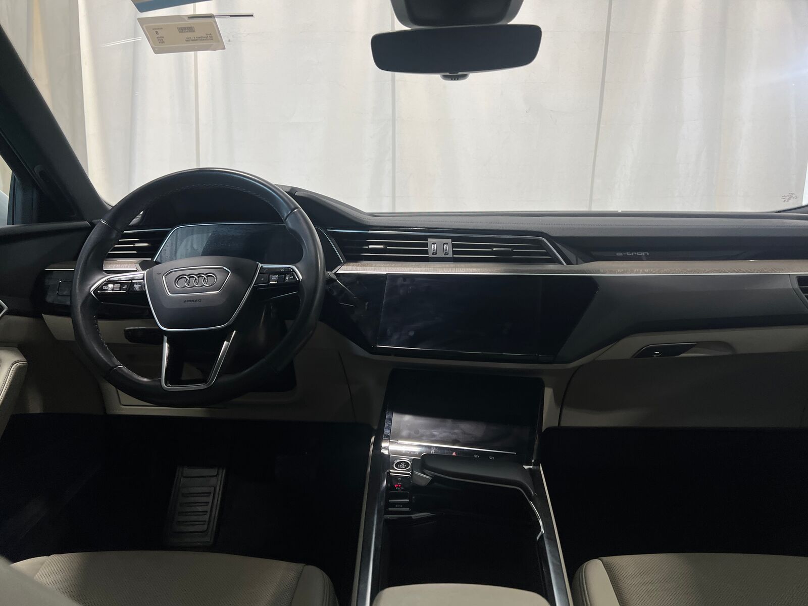 2024 Audi Q8