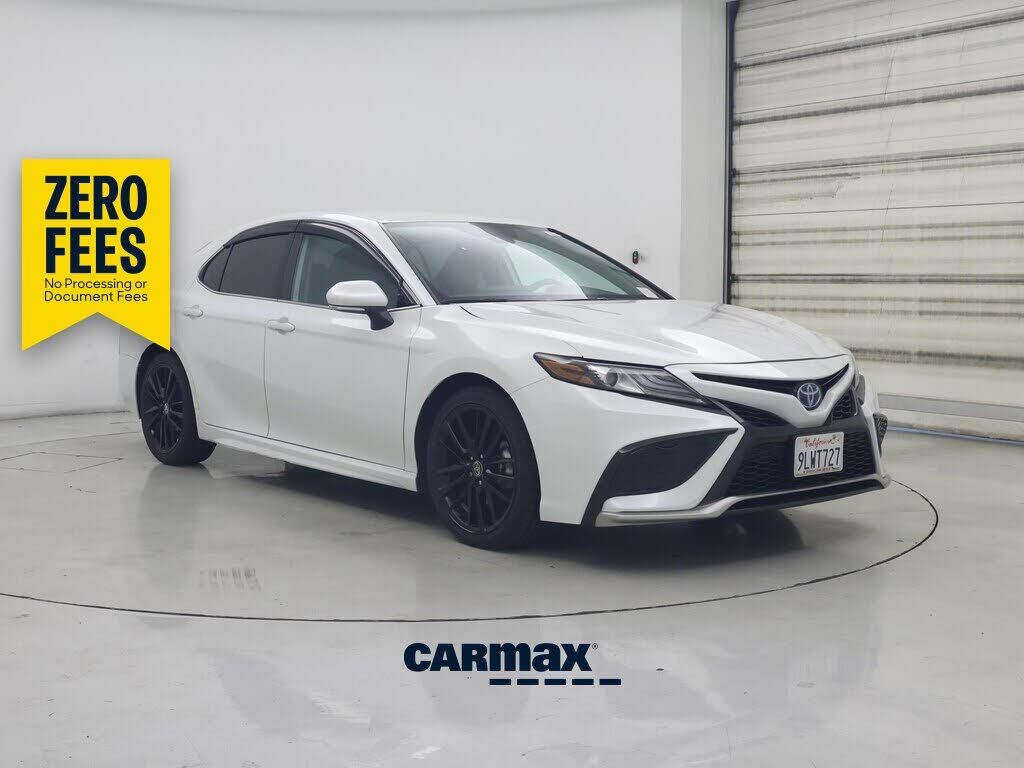 2024 TOYOTA Camry