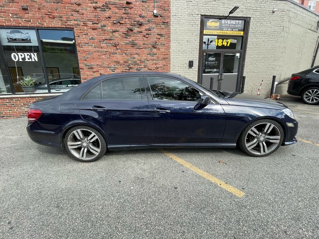 2010 Mercedes-Benz E-Class