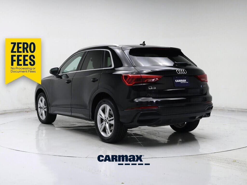 2022 Audi Q3