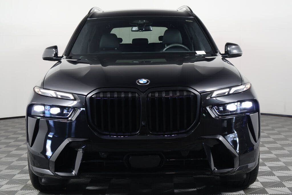 2024 BMW X7