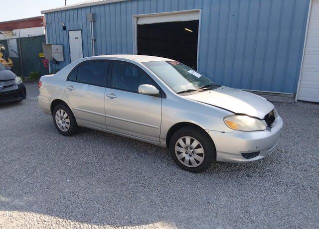 2004 TOYOTA Corolla