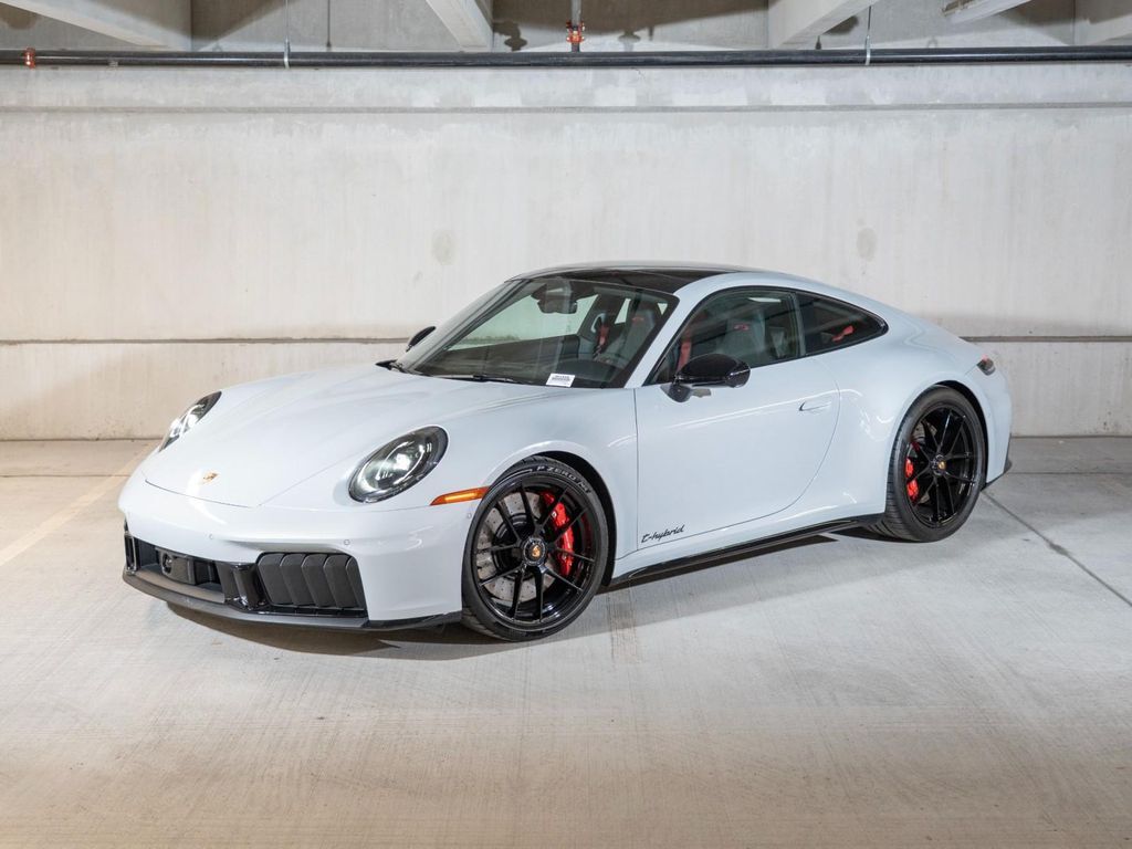 2026 PORSCHE 911