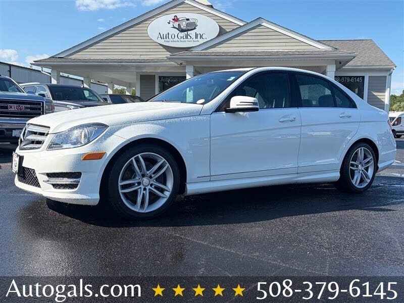 2014 MERCEDES-BENZ C-Class