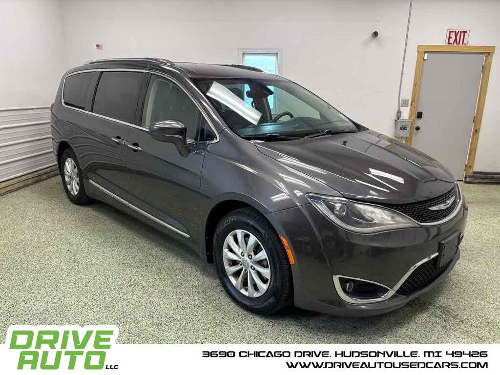 2018 CHRYSLER Pacifica