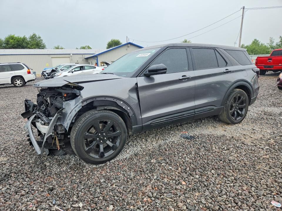 2021 FORD Explorer