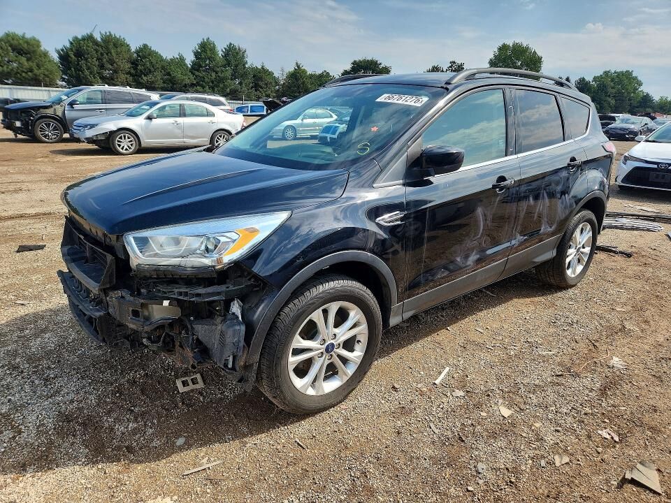 2017 FORD Escape