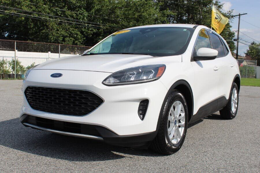 2021 FORD Escape