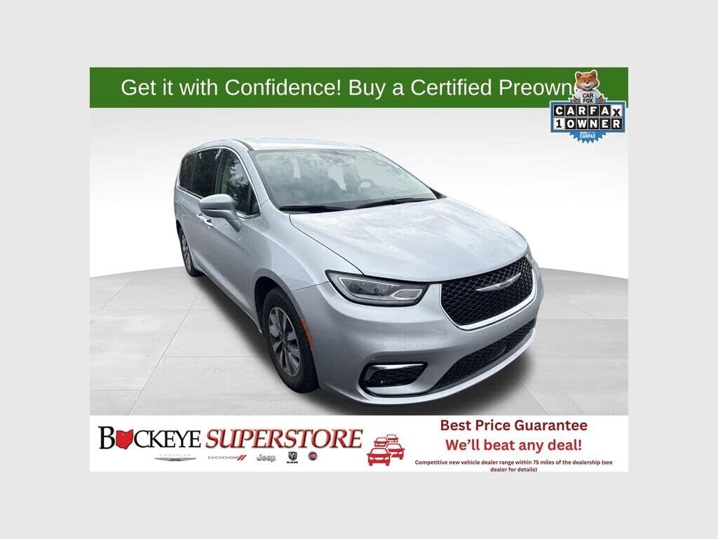 2022 CHRYSLER Pacifica