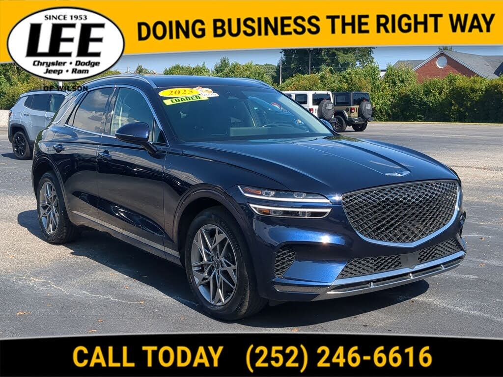2025 GENESIS GV70