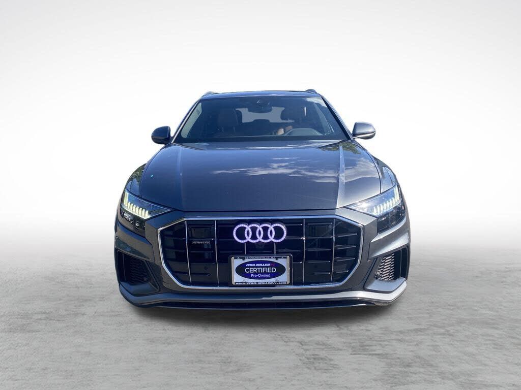 2023 Audi Q8