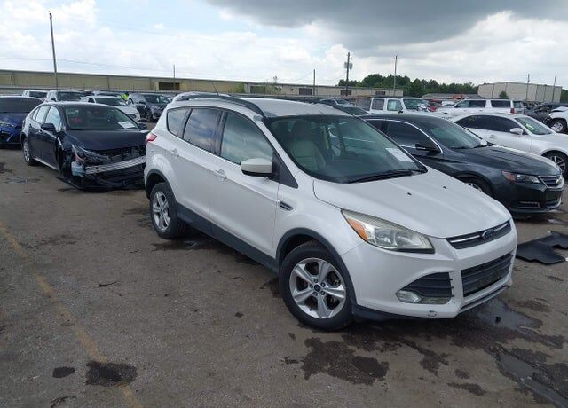2016 FORD Escape